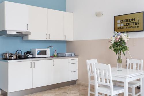 Legerova 33 Apartments براغ المظهر الخارجي الصورة